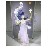 LLADRO " INSPIRATION MILLENNIUM" FIGURINE W/ BOX