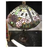 METAL BASE TIFFANY STYLE SHADE TABLE LAMP