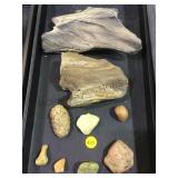 TRAY LOT OF ROCK SPECIMENS, RAW SULPHUR & MORE
