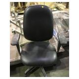 TASK BLACK OPFFICE CHAIR ON CASTERS