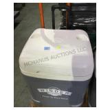 Rolling Igloo cooler with handle local pickup