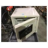 Sentry fireproof safe model S0409  local pickup