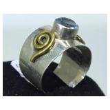 STERLING WIDE BAND RING W/ BLUE GEMSTONE, SIZE 7