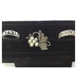 2 STERLINGN RINGS & A BROOCH FLOWER BASKET