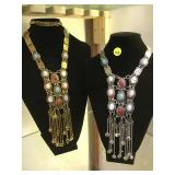 2 NECKS OF "ACCESSORY" FASHION NECKLACES