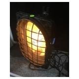 VINTAGE INDUSTRIAL LAMP