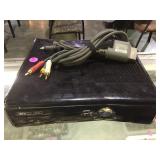 Xbox 360, no power cord                   
Local