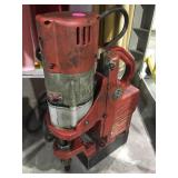 Milwaukee heavy duty  electromagnetic drill press