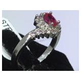 STERLING RING W/CLEAR & RED GEMSTONES, SIZE 6