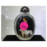 Reverse painted nude lady snuff bottle local