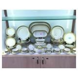 Hukschenreuher approx 70 pieces dinnerware local