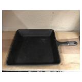 Cast iron pan vintage