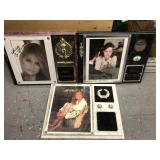Cindy Crawford, Jenna Fischer, Faith Hill signed