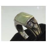 Sterling ring w/ green gemstone, size 6.5