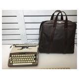 Smith Corona Signature 300 typewriter with carry