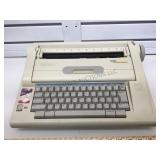 Smith Corona Display 900 dictionary typewriter