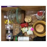 Tray of collectibles,local pickup only