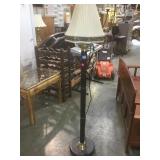 Floor standing lamp w/ shade.       
Local