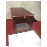 Cedar lined shoe box
HAMMACHER Schlemmer store