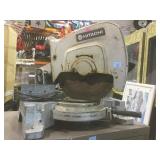 Hitachi miter saw 15inch.      
Local pickup