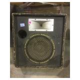 Speaker box w/ speaker.        
Local pickup