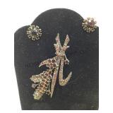Vintage Garnet brooch & screwback Earrings set