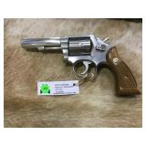 Smith Wesson Mod 65-2 Revolver, original box,