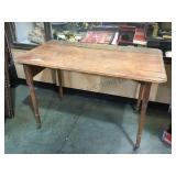 Vintage wooden table w/ caster & fold up legs,