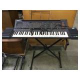Yamaha PSR-6300 keyboard with stand local pickup