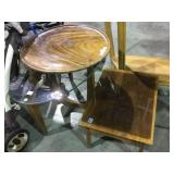 Lot incl. glass top side table, lazy susan and