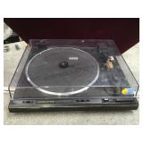 Pioneer pl555z turntable, with new belt( needs