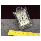 Fifth Avenue Crystal desk clock, Quartz movement,