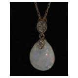 10k gold chain w/ fire opal pendant