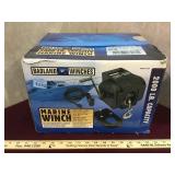 2,000 Lb Marine Wench in box local pickup only