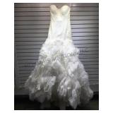 Size 4 Truly Zackposen wedding gown in great