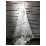 Wedding Gown Designed by Alfred Angelo Size 14