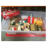 X-mas decor & large storage bin           
Local