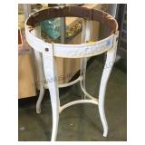 29 in tall metal plant stand, local pickup only