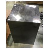 Black pedestal stand, local pickup only