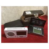 La Crosse Projection Time Alarm & a sleep timer,