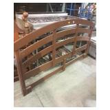 King sz Bed,headboard only. Local pickup only