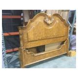 King sz Bed, rails, vg condition,local pickup