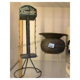 Vintage Drexel Peanuts and Candies Revolving 10