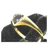 10k gold & sapphire ring, size 6