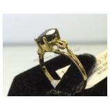 10 k gold ring w/ sapphire, size 5.5