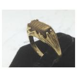 14 k gold ring w/ brown gemstone, size 5.5