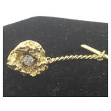 14k gold tie tac w/diamond
