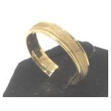 14 k gold mens wedding band, size 10