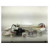 Assorted decorative items and more