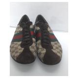 Gucci low top sneakers brn classic. Size 11